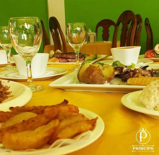 ريفاس Hotel Restaurante El Principe المظهر الخارجي الصورة